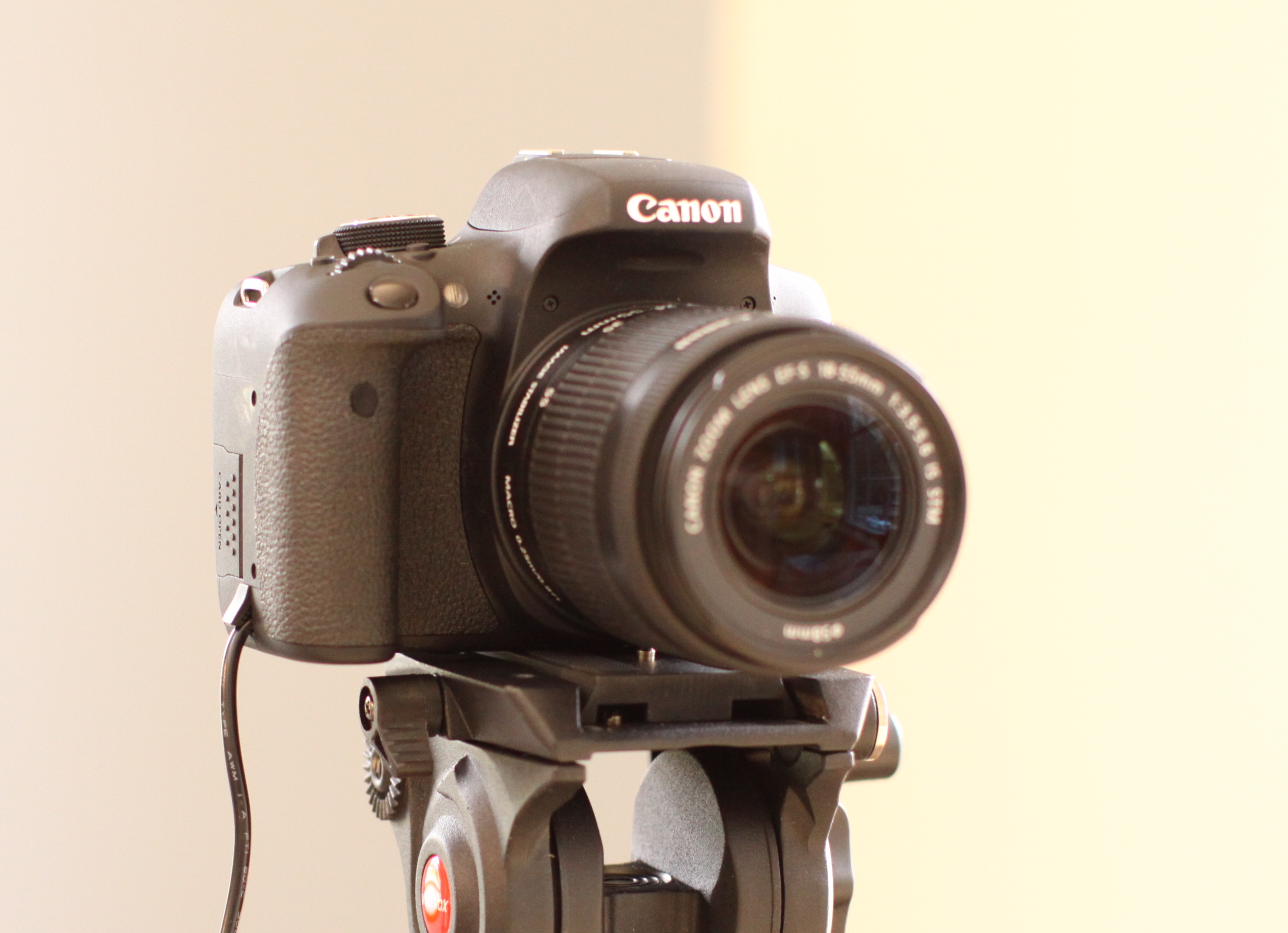 A Canon DSLR.